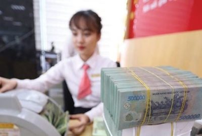 Ngân hàng tuần qua: 22 nhà băng giảm lãi suất huy động, NHNN ngưng thi hành một số quy định quan trọng